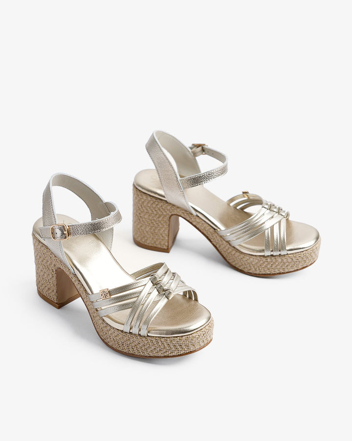 Sandalias Gaia - La elegancia de las formas naturales