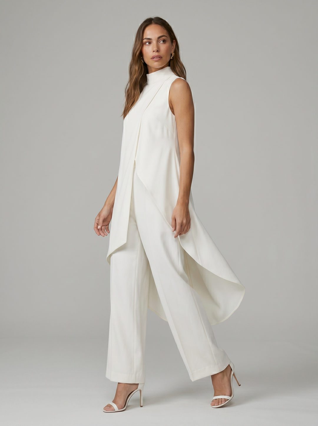 Conjunto Línea Escultural - Elegancia y Fluidez Contemporánea