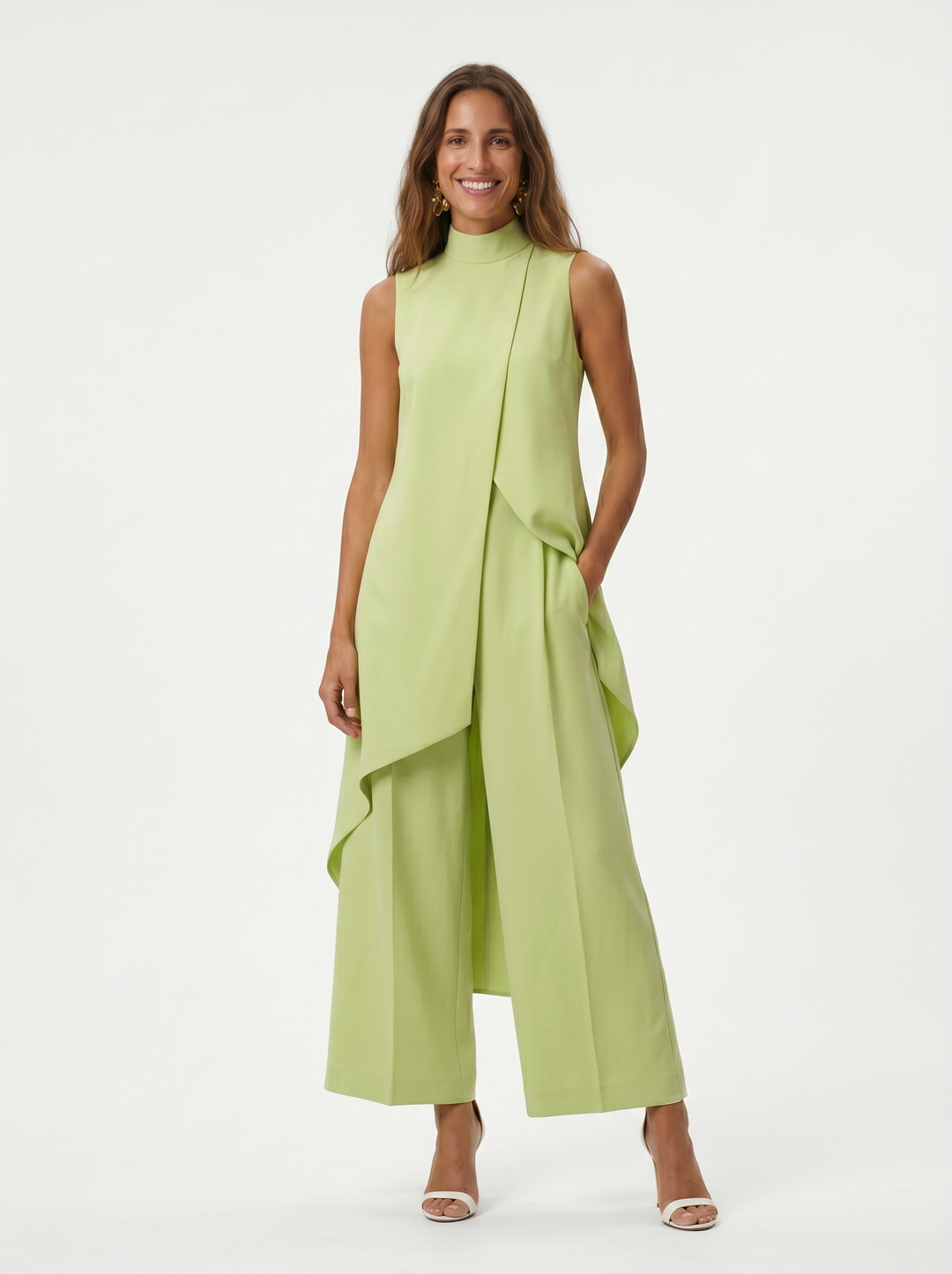 Conjunto Línea Escultural - Elegancia y Fluidez Contemporánea